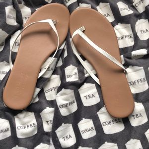 Cute and simple flip flops